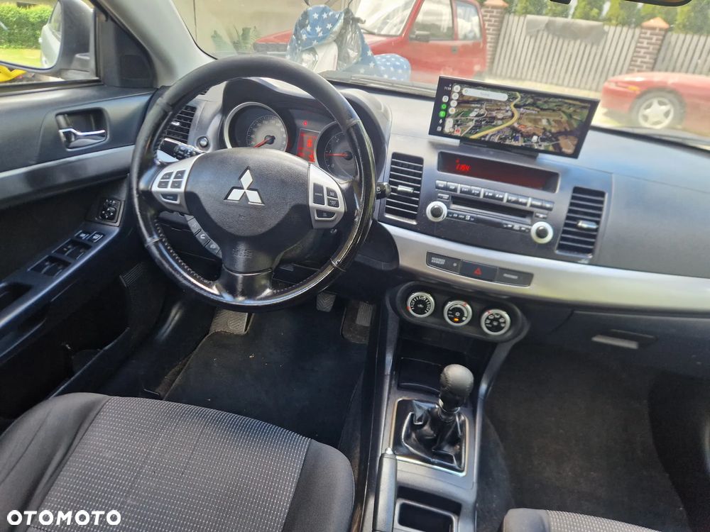 Mitsubishi Lancer 2.0 DID Instyle - 27