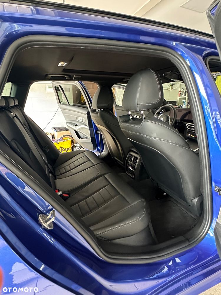 BMW Seria 3 M340i xDrive mHEV sport - 23