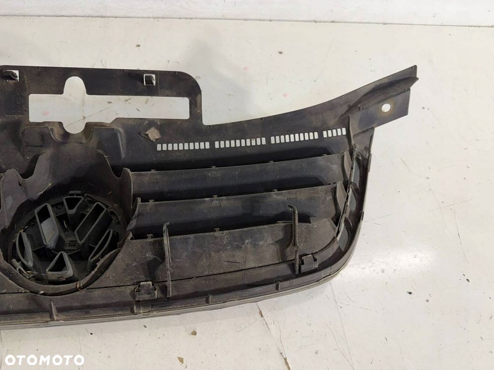 grill atrapa chłodnicy vw touran i eu - 12