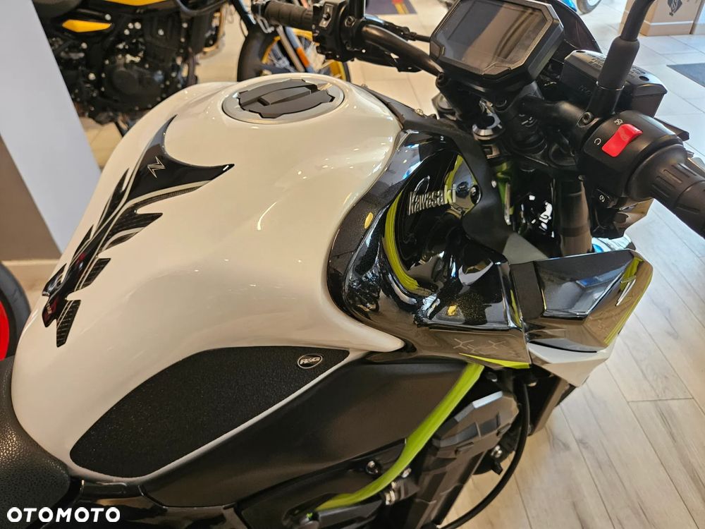 Kawasaki Z 900 - 8