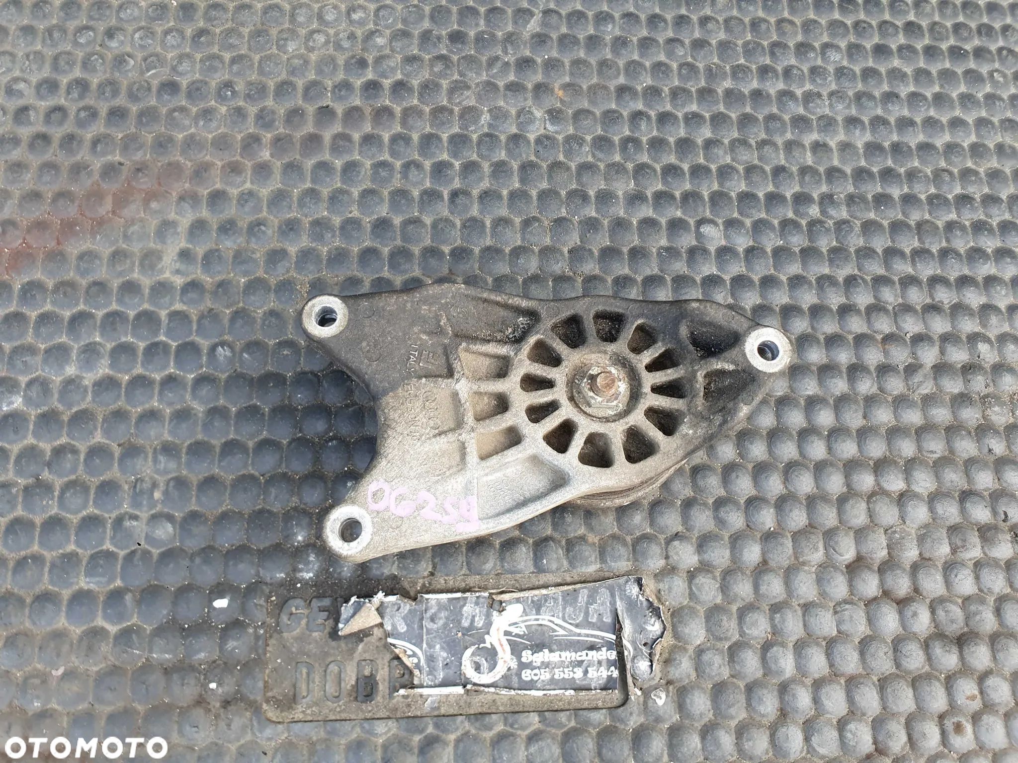 Lapa 8E0399115AK Podpora Mocowanie Wspornik Poduszka Skrzyni 6 Biegow Quattro 4x4 2.0 TDI Audi A4 B - 1