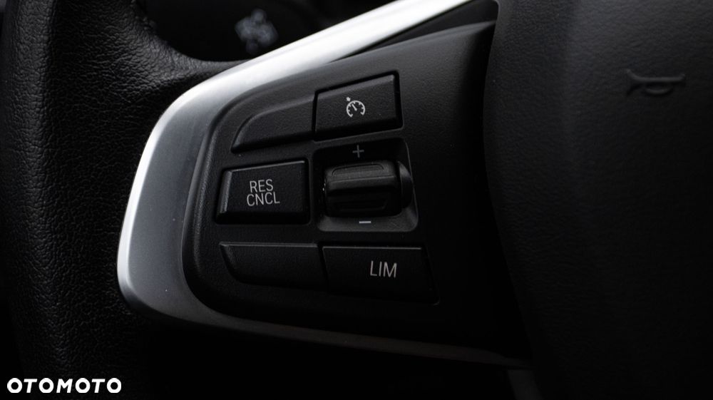 BMW X2 sDrive18i GPF Advantage - 27