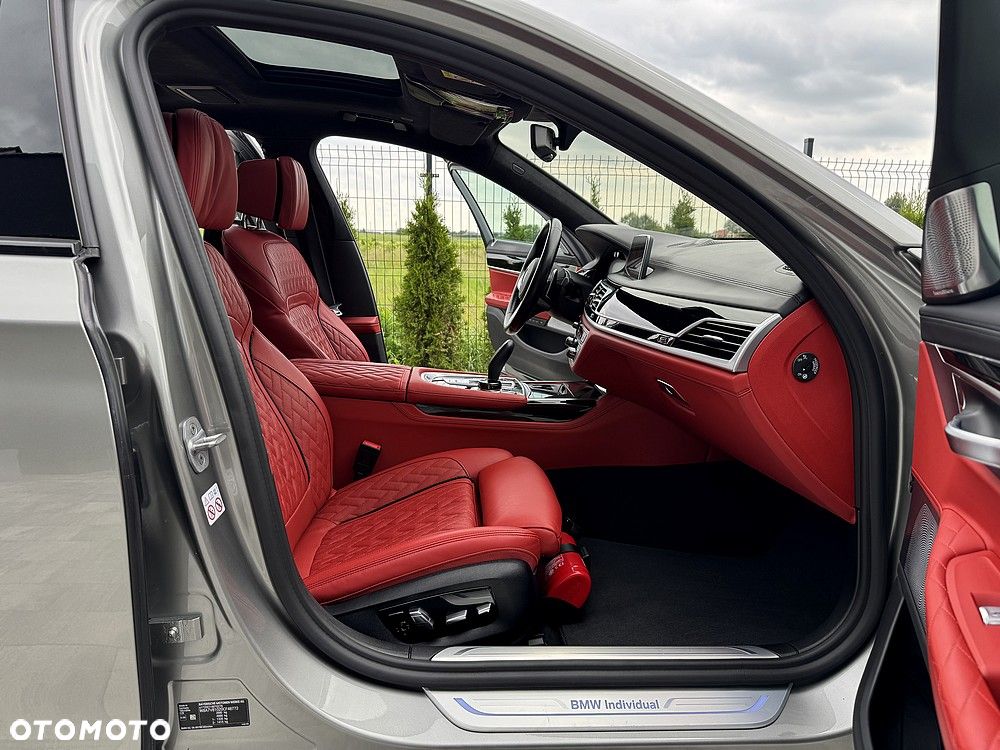 BMW Seria 7 750Ld xDrive sport - 38