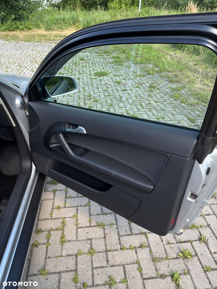 Audi A3 3-drzwiowe 1.6 FSI Ambiente - 16
