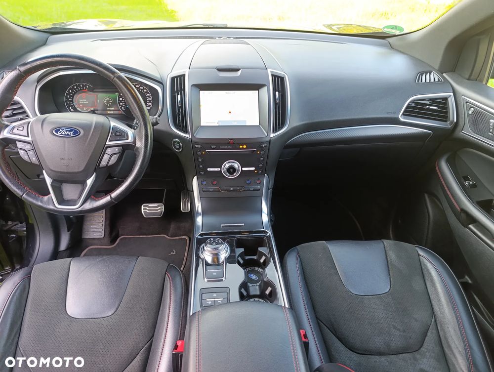 Ford Edge 2.0 EcoBlue Twin-Turbo 4WD ST-Line - 14