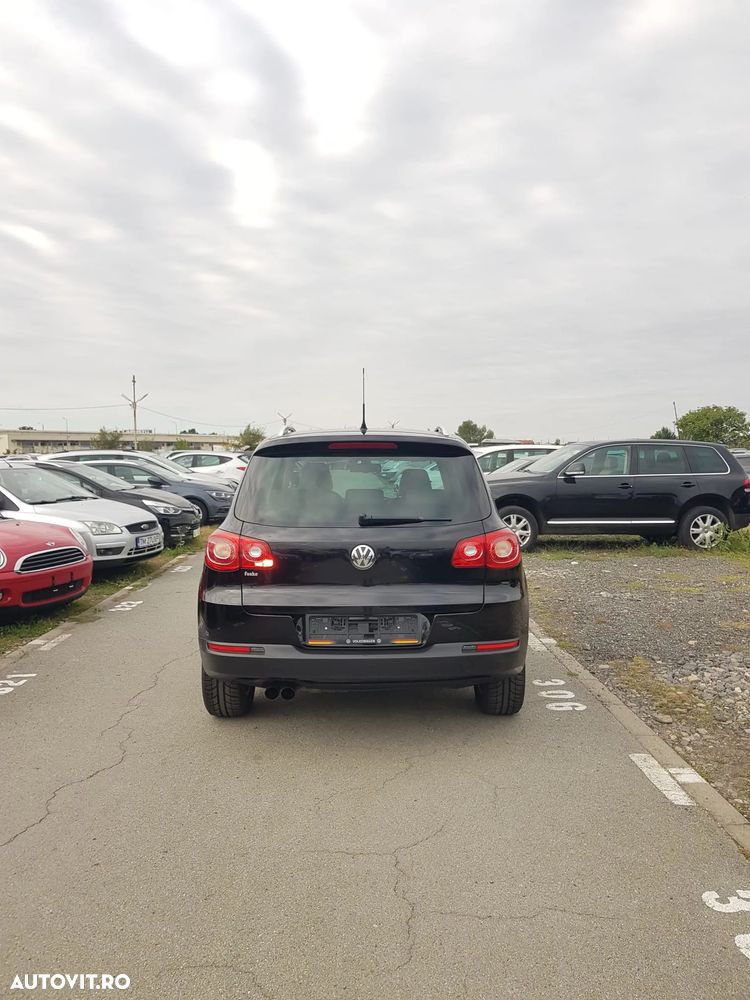 Volkswagen Tiguan - 20