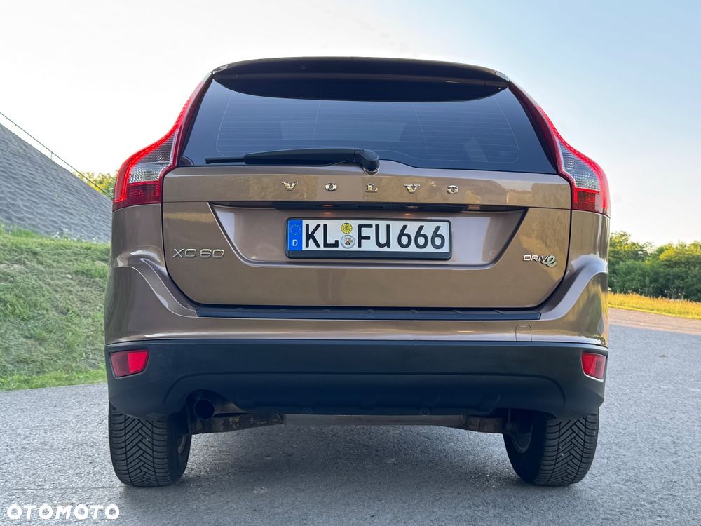 Volvo XC 60 - 22
