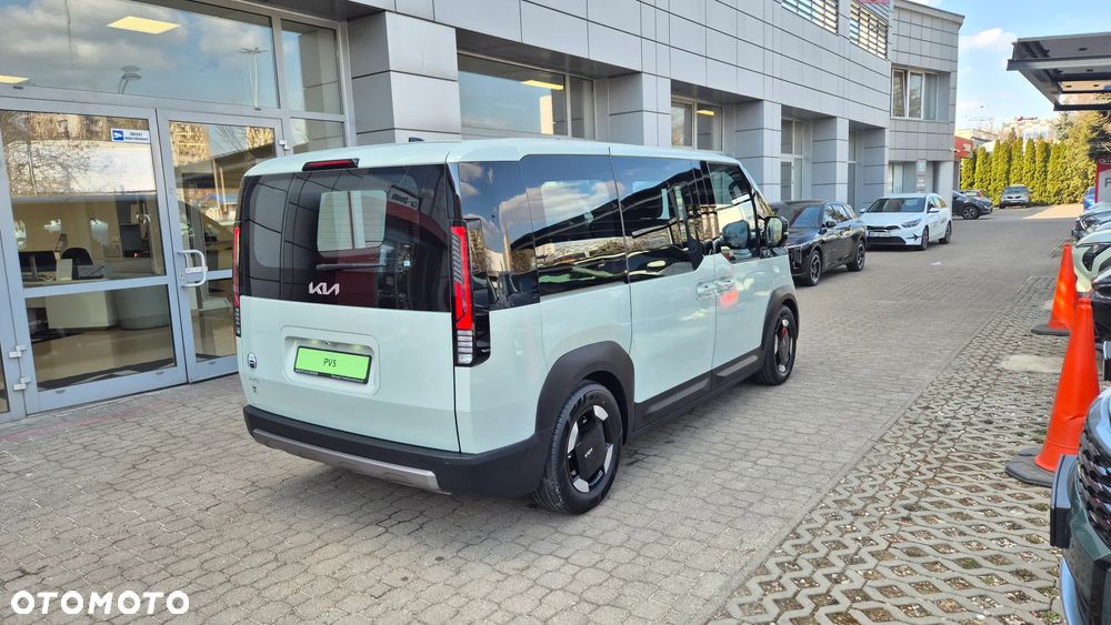 Kia PV5 - 9