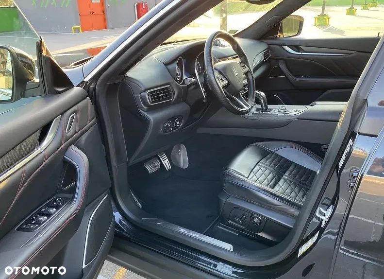 Maserati Levante GTS Q4 - 6