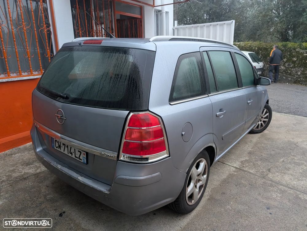Opel Zafira para peças 2005 a 2008 - 1