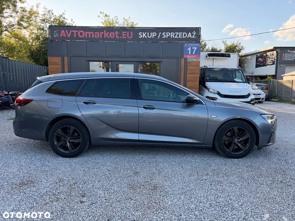 Opel Insignia - 8