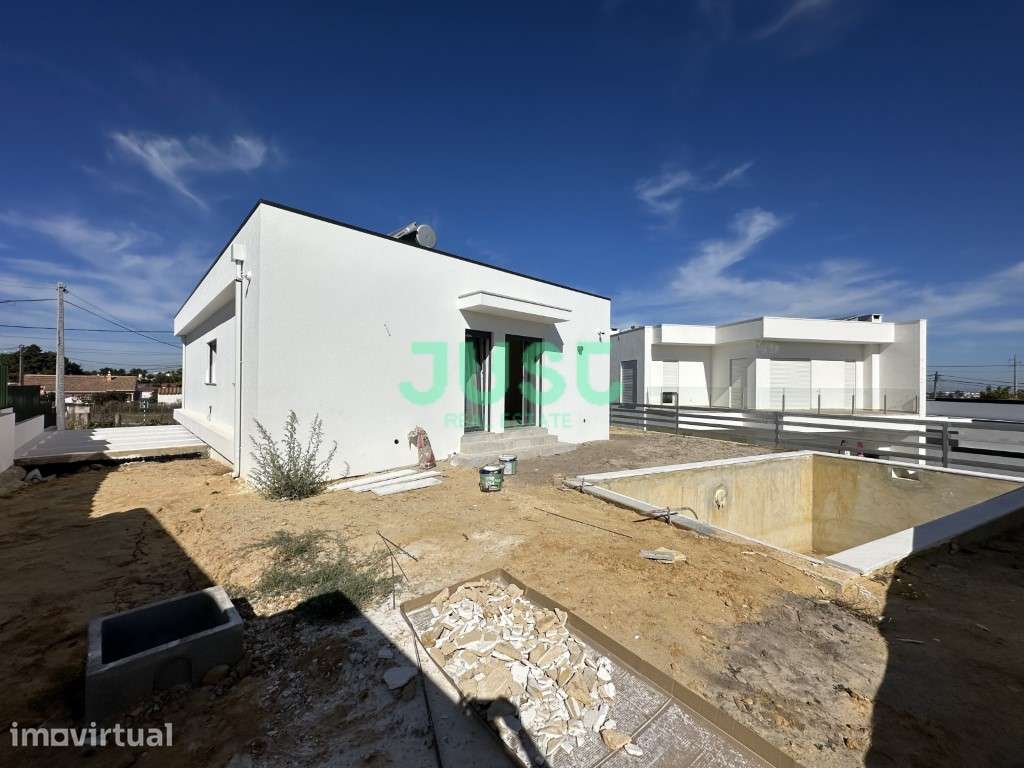 Moradia isolada, T3 com piscina em Fernão Ferro - Pinhal General - Grande imagem: 5/26