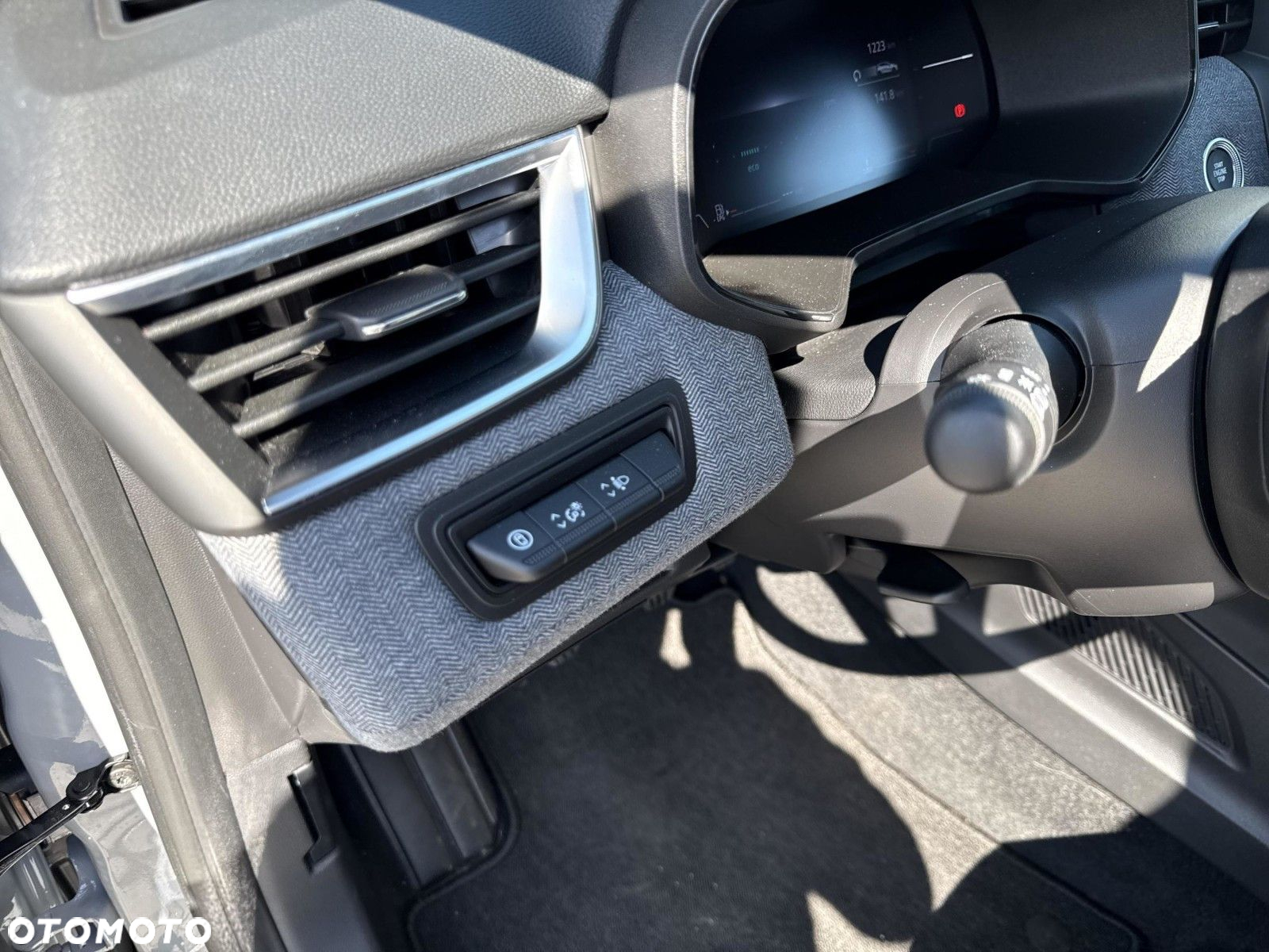 Renault Clio - 20