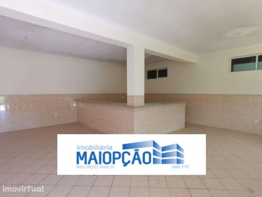 armazem em préstimo e macieira de alcoba - Grande imagem: 3/43