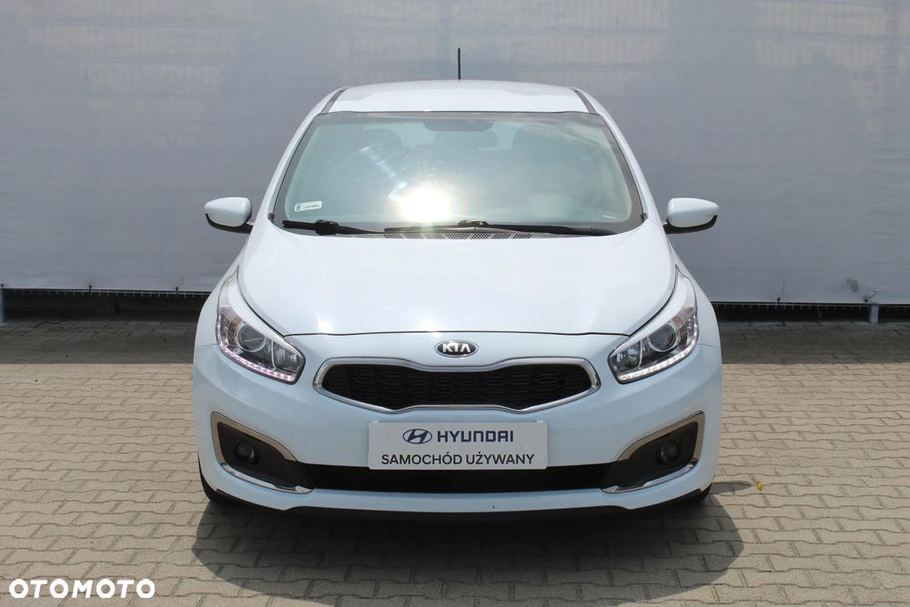 Kia Ceed 1.6 GDI M - 8