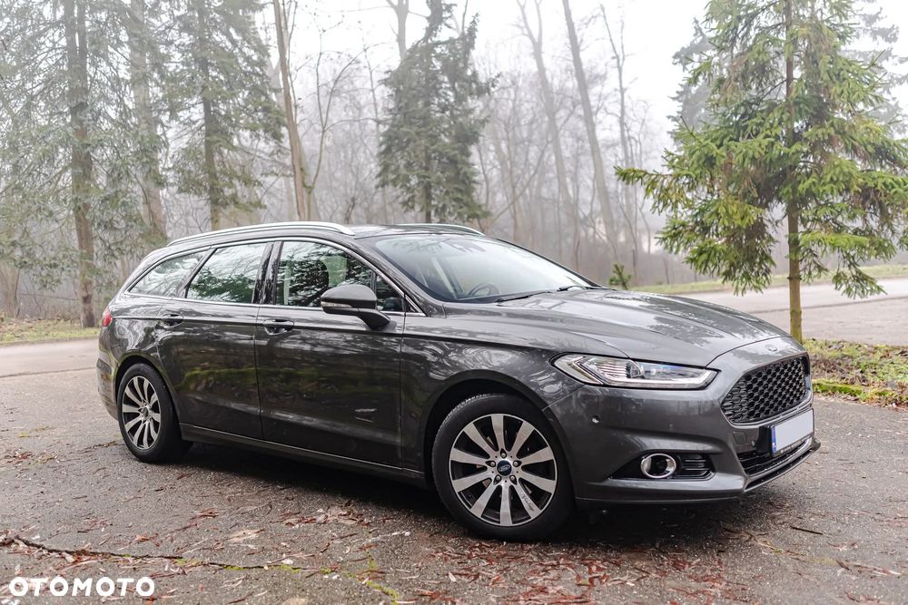 Ford Mondeo 2.0 TDCi STart-Stopp PowerShift-Aut Titanium - 4