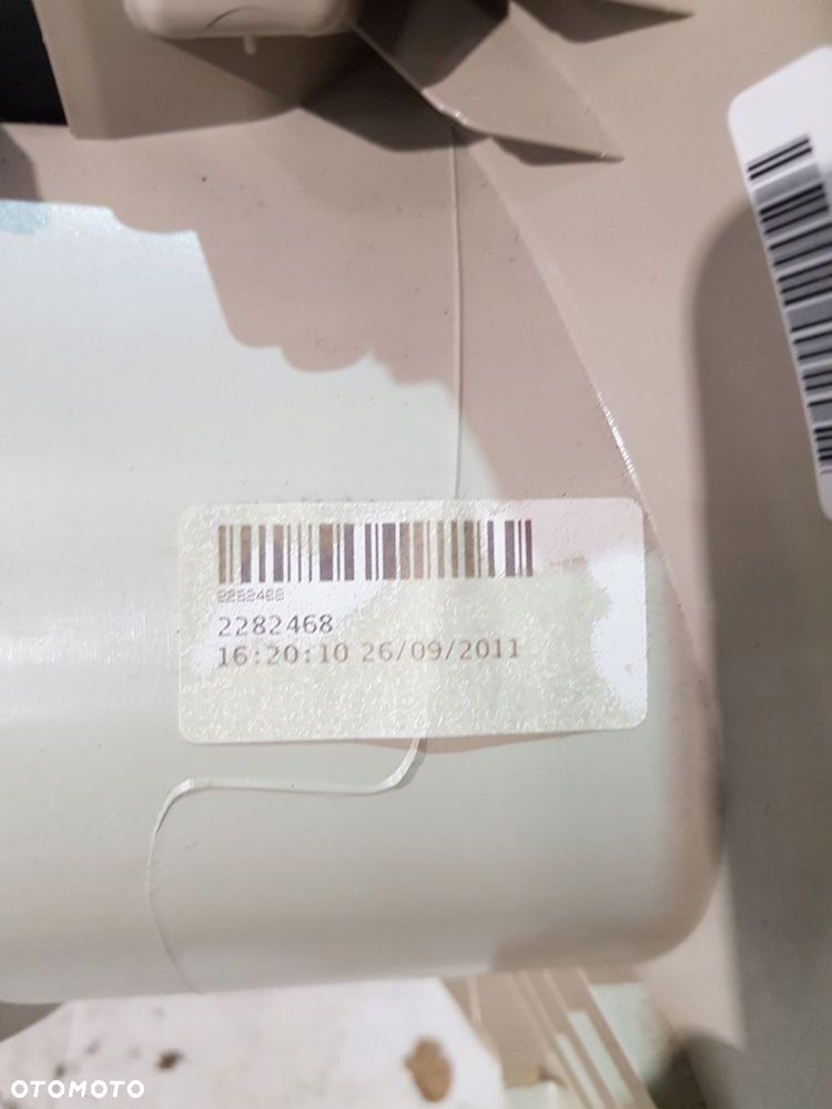 ramka panelu środkowego wodospad 39864993 volvo xc60 i 3.2b eu 12 rok - 10