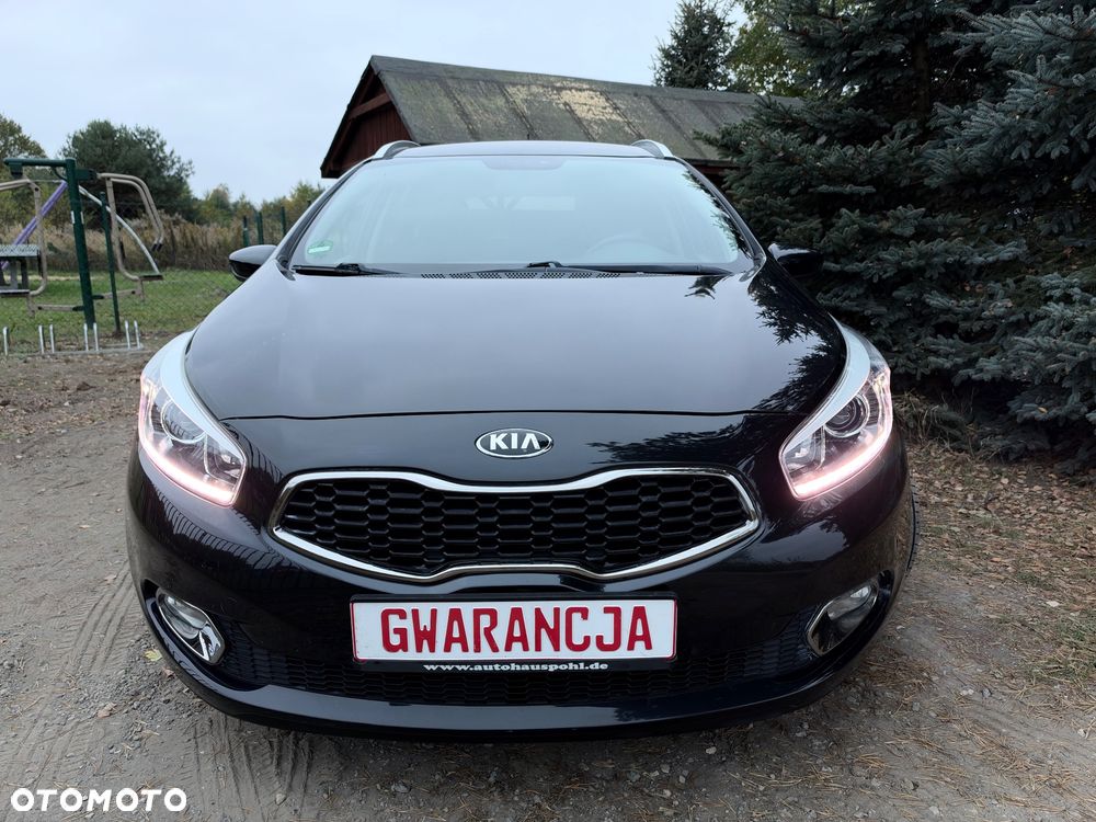 Kia Ceed - 25