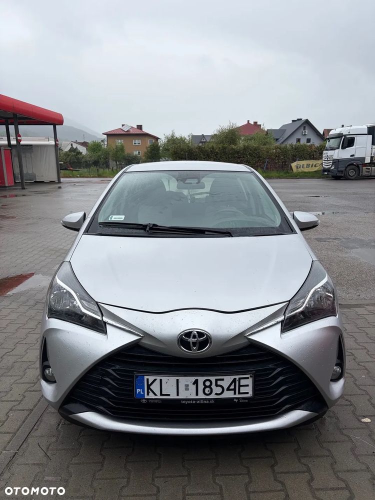 Toyota Yaris - 1