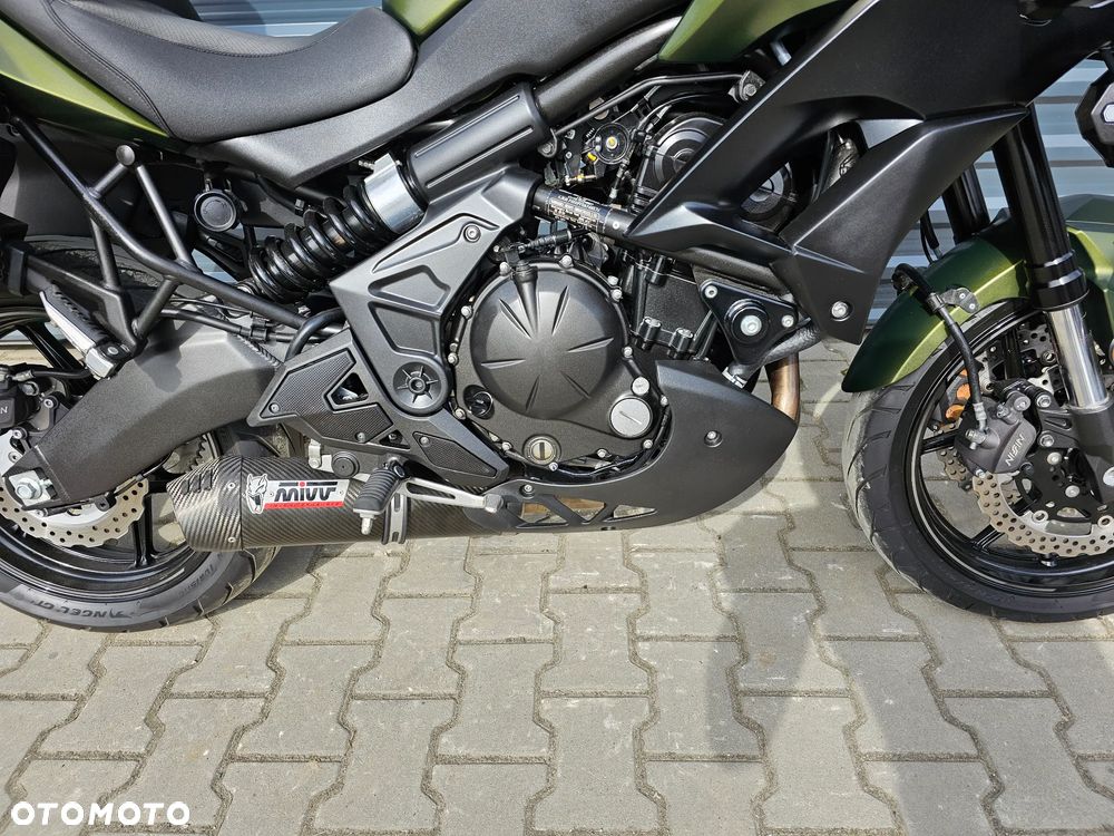 Kawasaki Versys 650 - 21