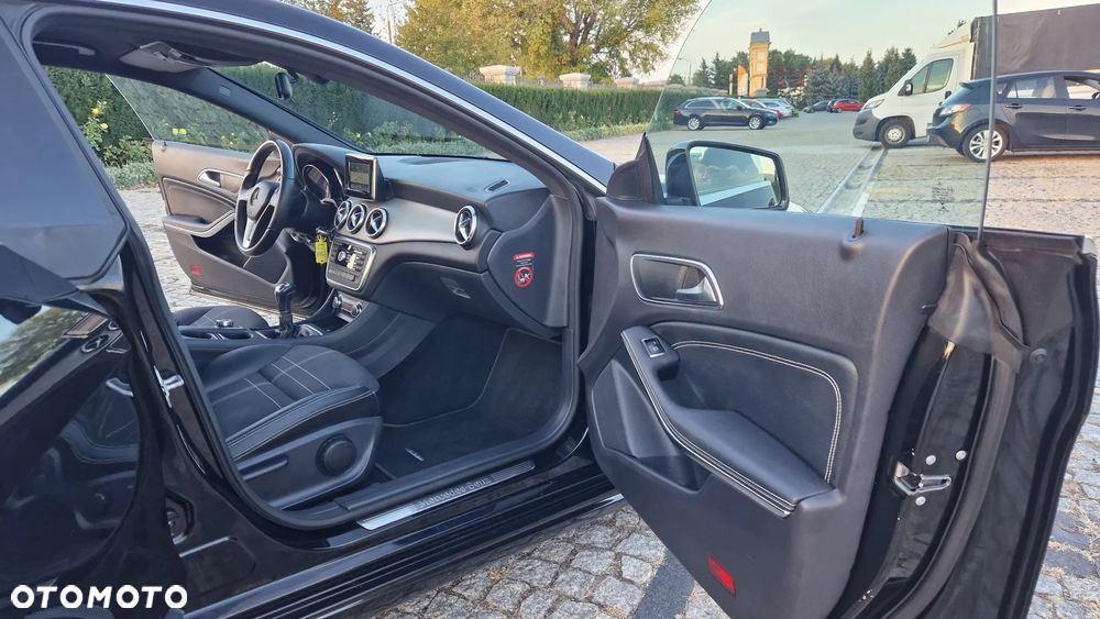 Mercedes-Benz CLA 200 CDI - 27