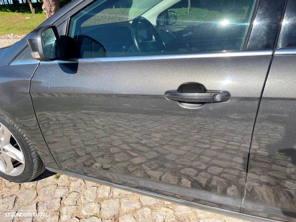 Ford Focus SW 1.5 TDCi Titanium - 17