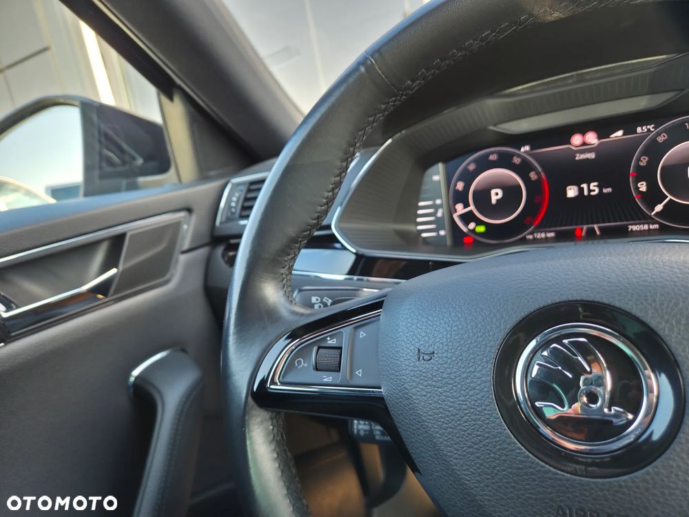 Skoda Superb 2.0 TSI 4x4 L&K DSG - 27