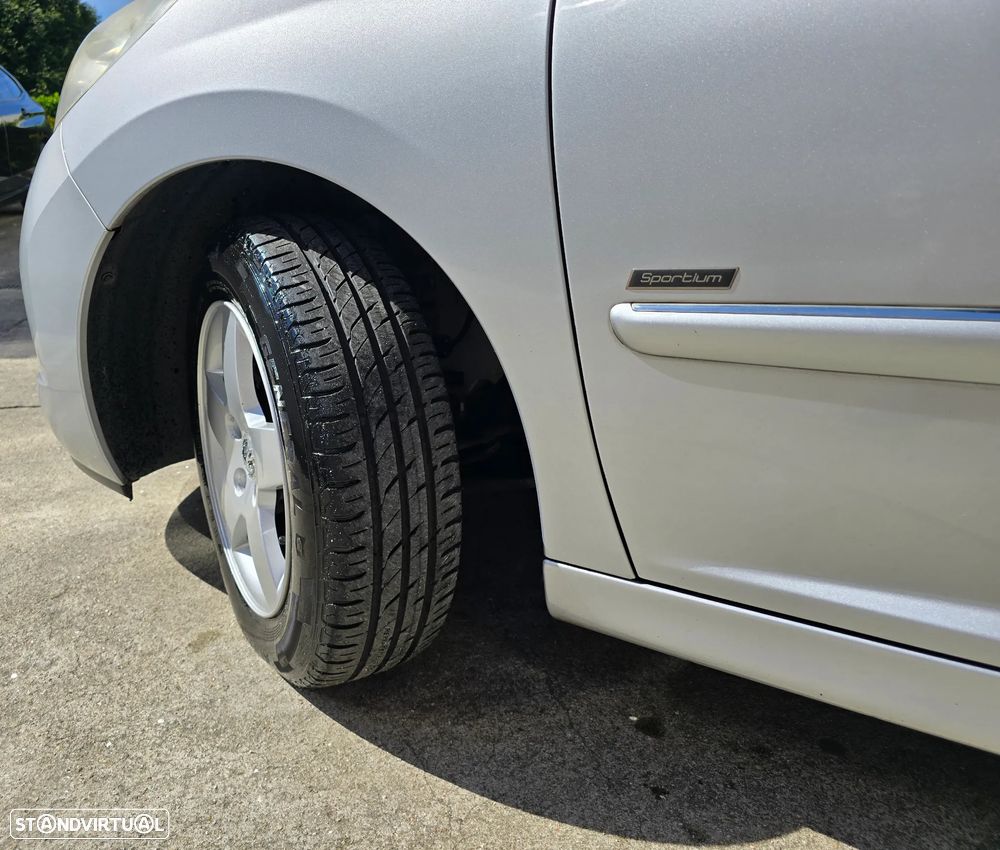 Peugeot 207 1.4 HDi Sport - 25