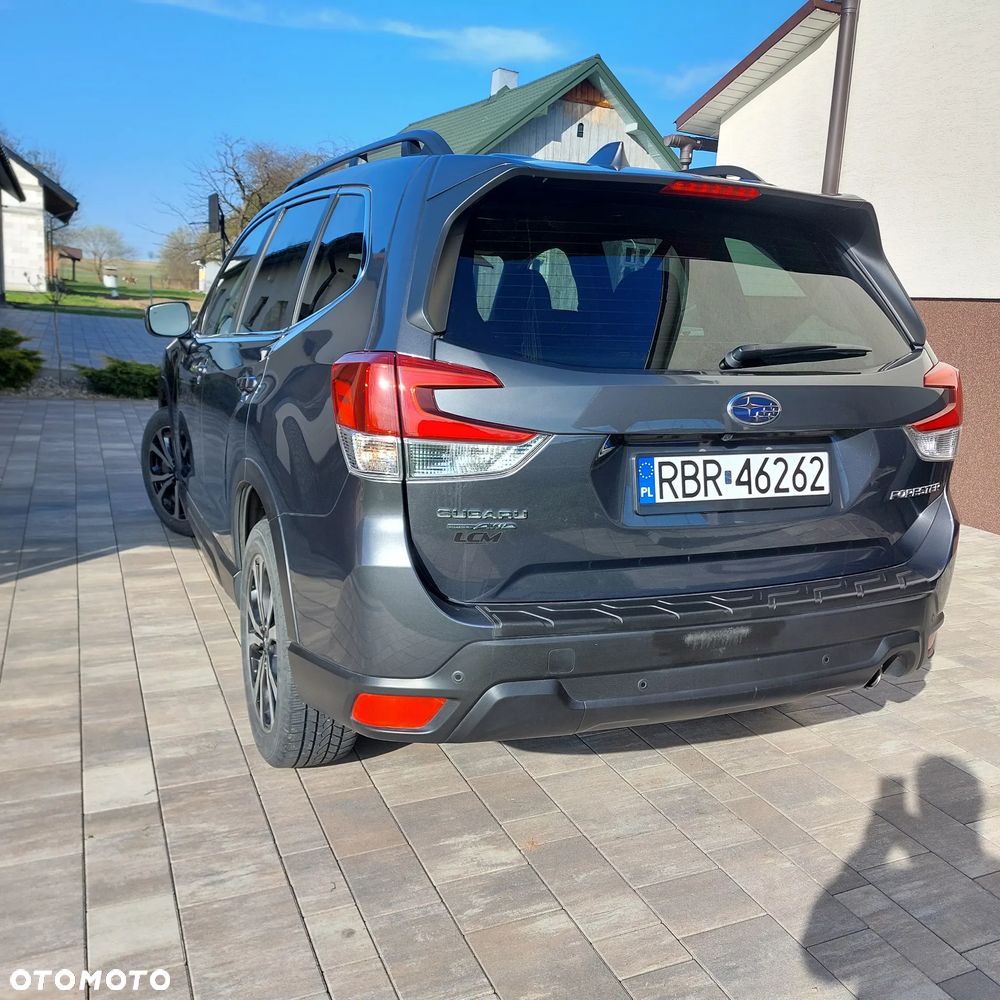 Subaru Forester 2022 photo 4