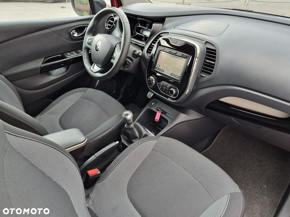 Renault Captur - 22