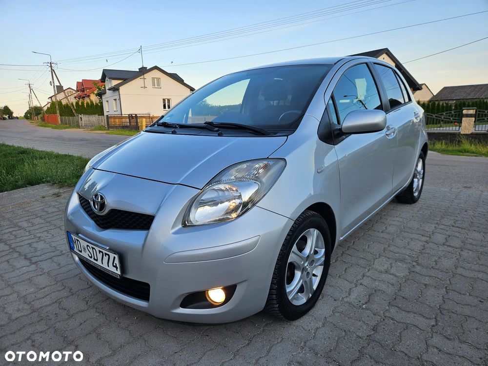 Toyota Yaris 1.33 Prestige - 5