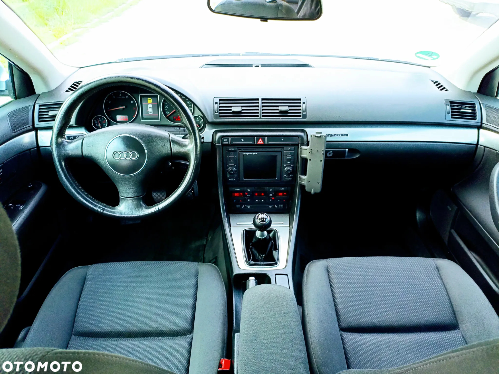 Audi A4 1.8T Quattro - 10
