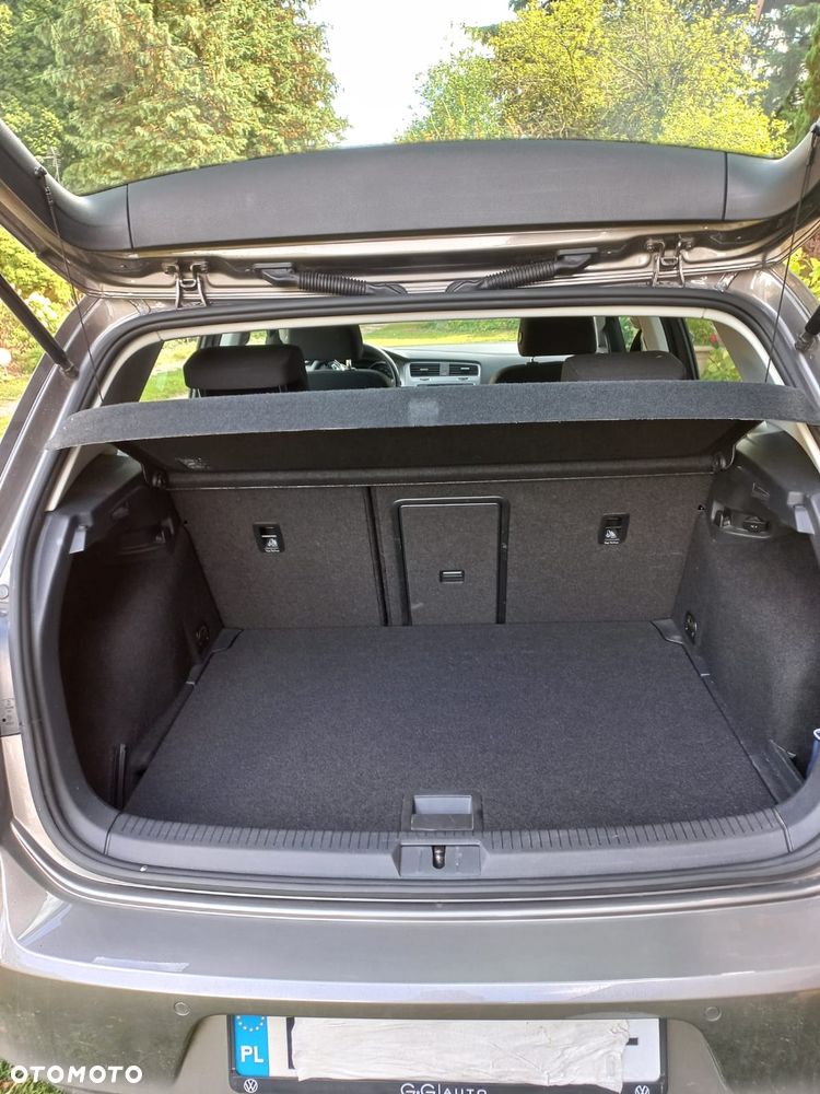 Volkswagen Golf - 16