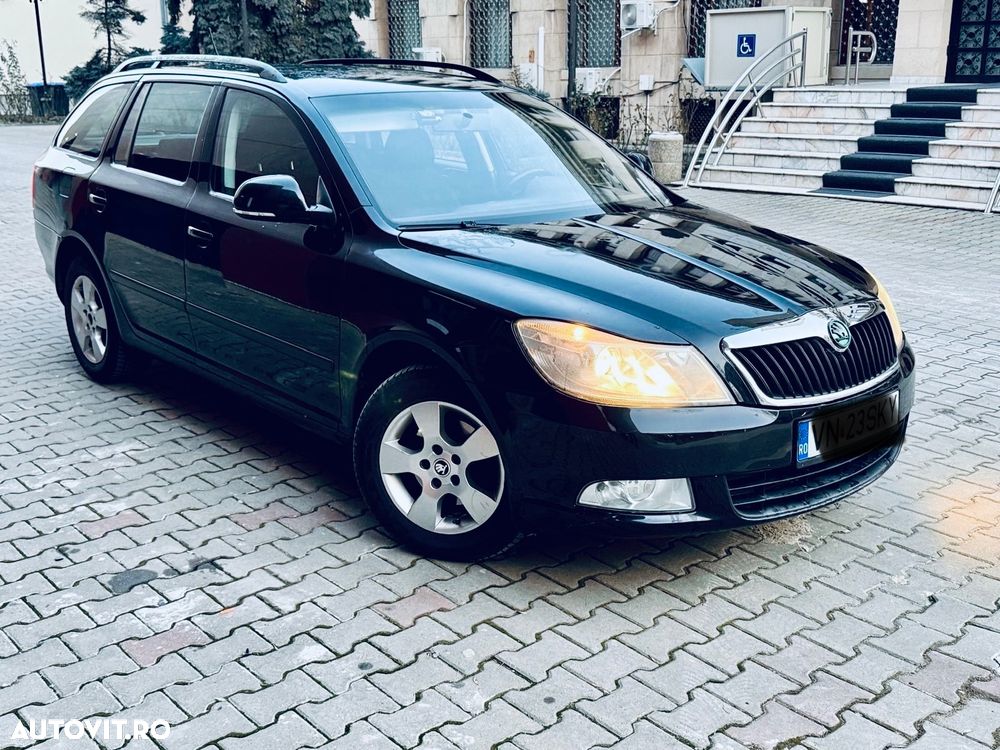 Skoda Octavia 1.6 TDI DPF Elegance - 1