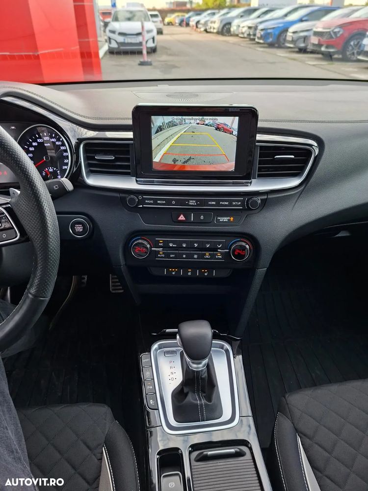 Kia Ceed 1.4 T-GDI 7DCT GT Line - 14