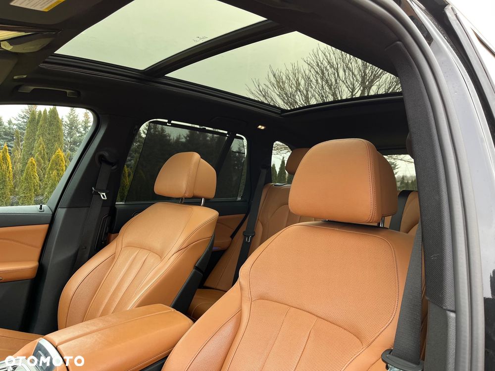 BMW X5 xDrive40i - 13