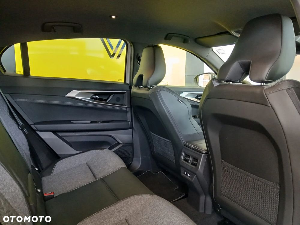Renault Rafale 1.2 E-Tech Full Hybrid 200 Techno MMT - 13