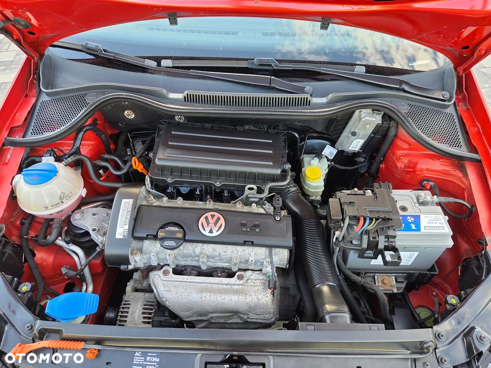 Volkswagen Polo 1.4 DSG Team - 31
