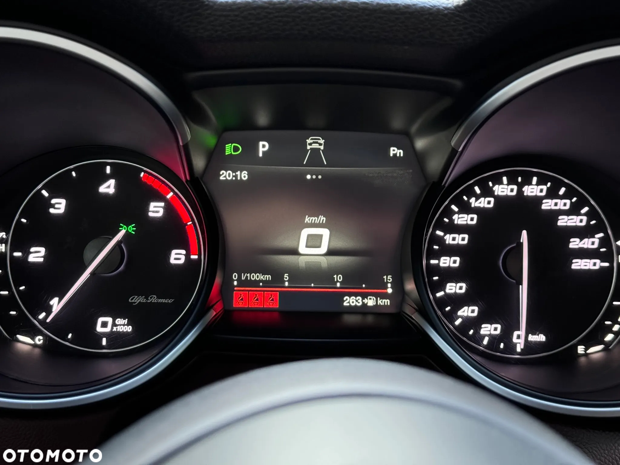 Alfa Romeo Stelvio - 27