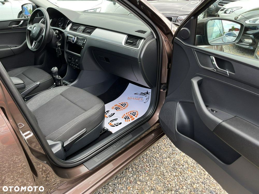 Skoda RAPID - 8
