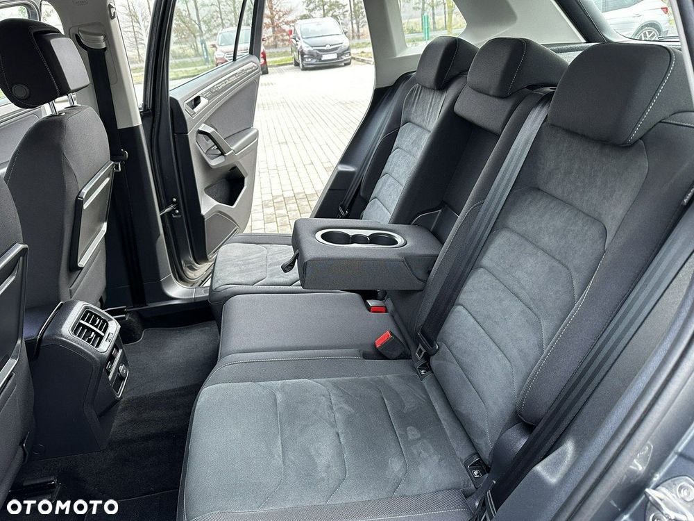 Volkswagen Tiguan 2.0 TDI SCR 4MOTION DSG Highline - 13