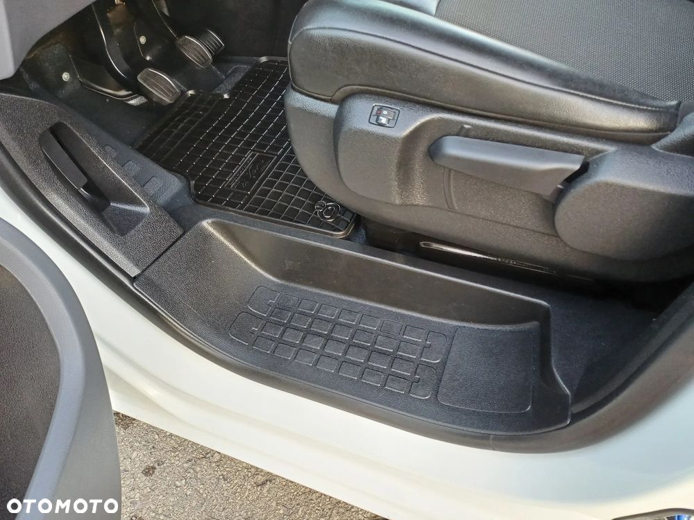 Opel Vivaro Citroen toyota - 12