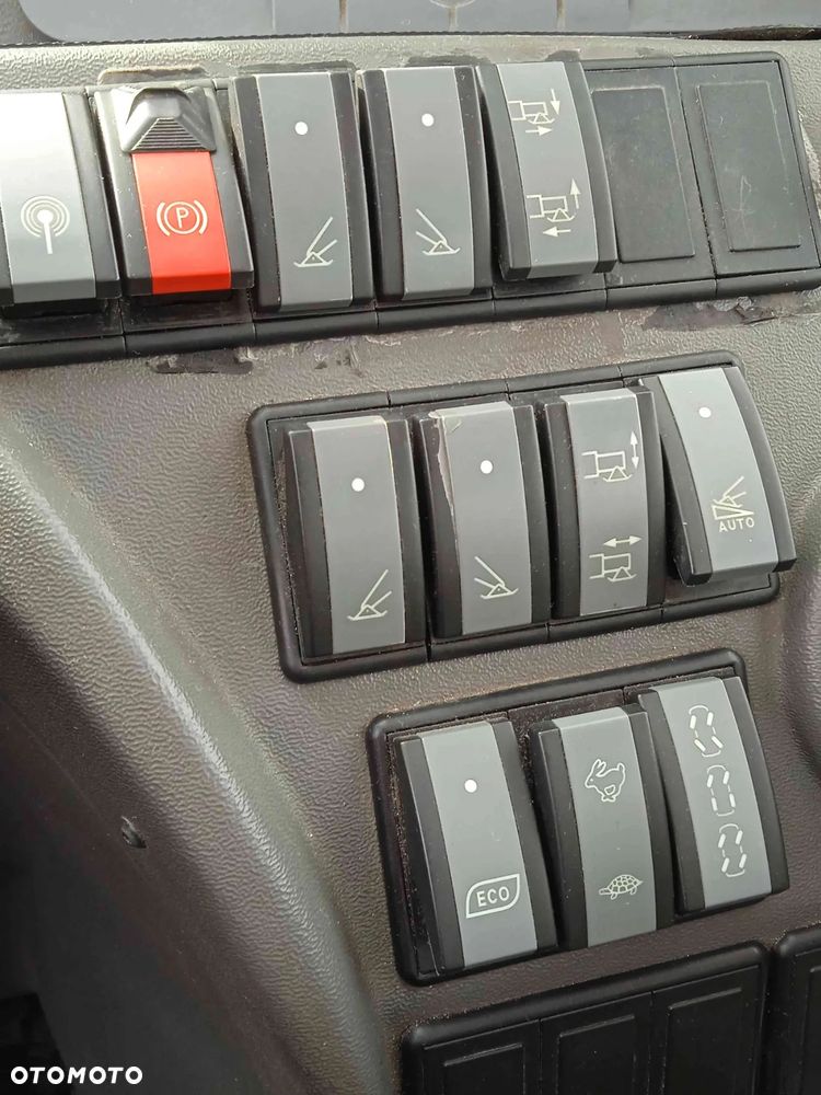 Manitou MRT 2150+ Privilege - 13