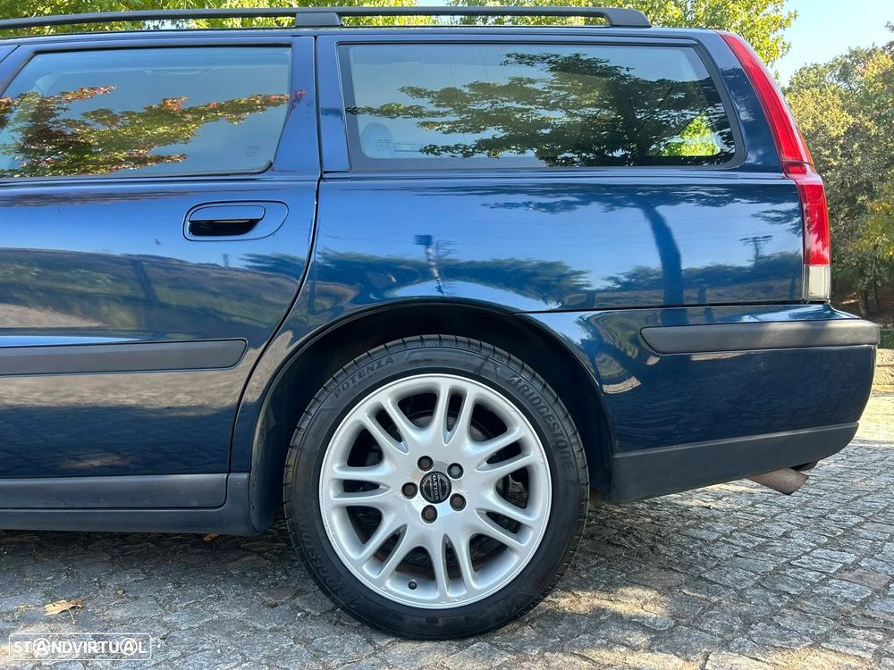 Volvo V70 2.0 T Nivel 3 - 14