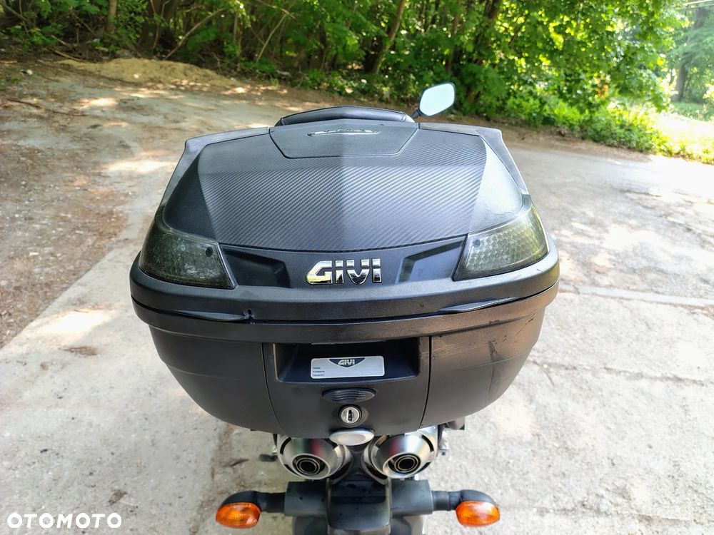 Yamaha FZ6 - 6