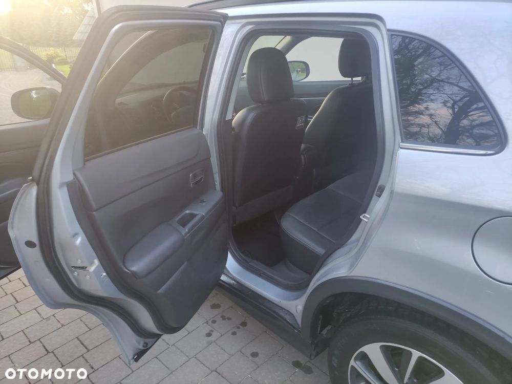 Mitsubishi ASX - 3