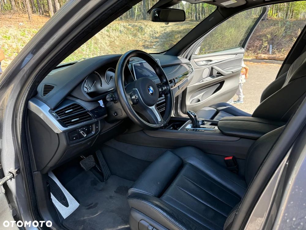 BMW X5 M M50d - 14