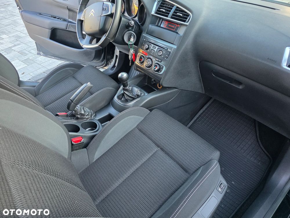 Citroën C4 VTi 120 Exclusive - 8