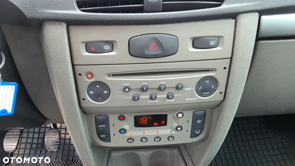 Renault Thalia 1.2 16V All Inclusive - 19