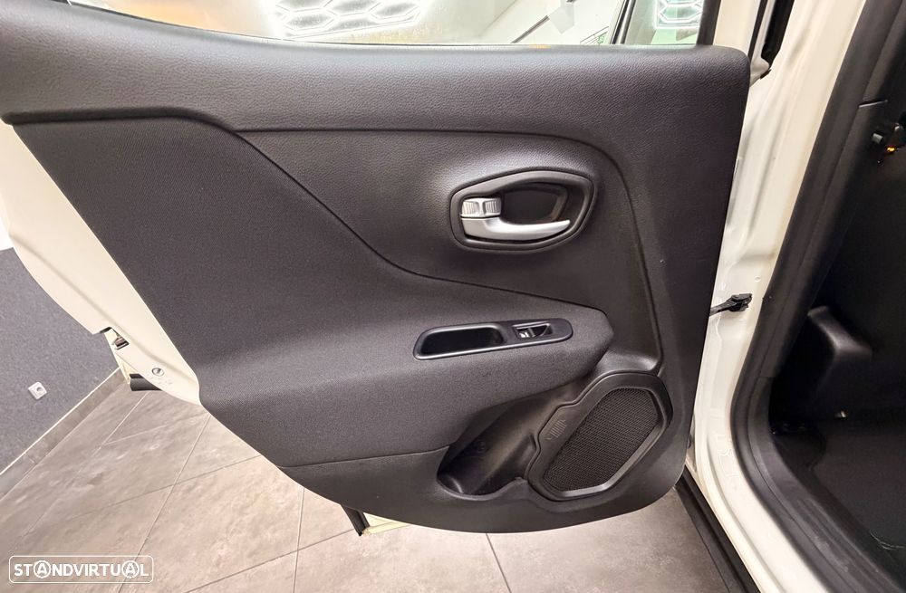 Jeep Renegade 1.6 MJD Longitude - 42